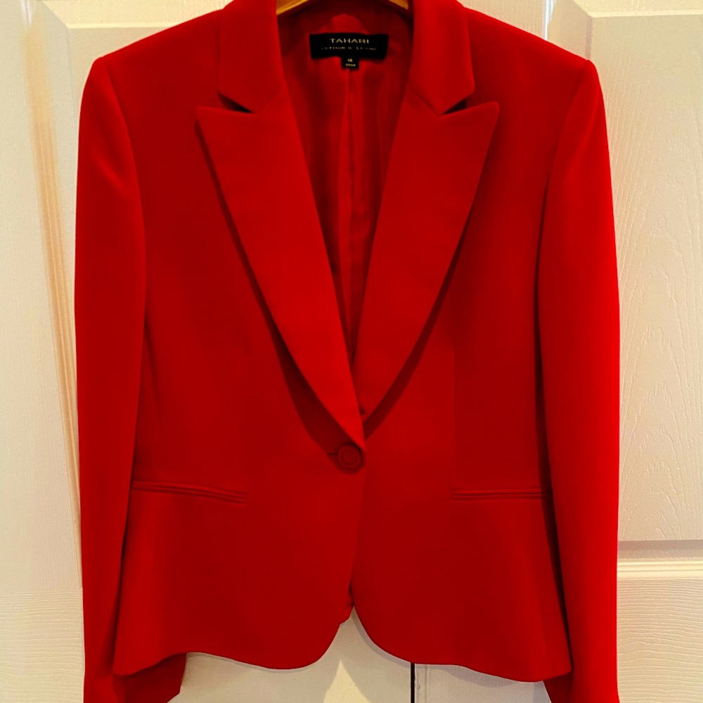 Lady’s Jacket & Skirt Ensemble
